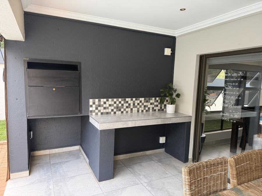 3 Bedroom Property for Sale in Boschdal North West